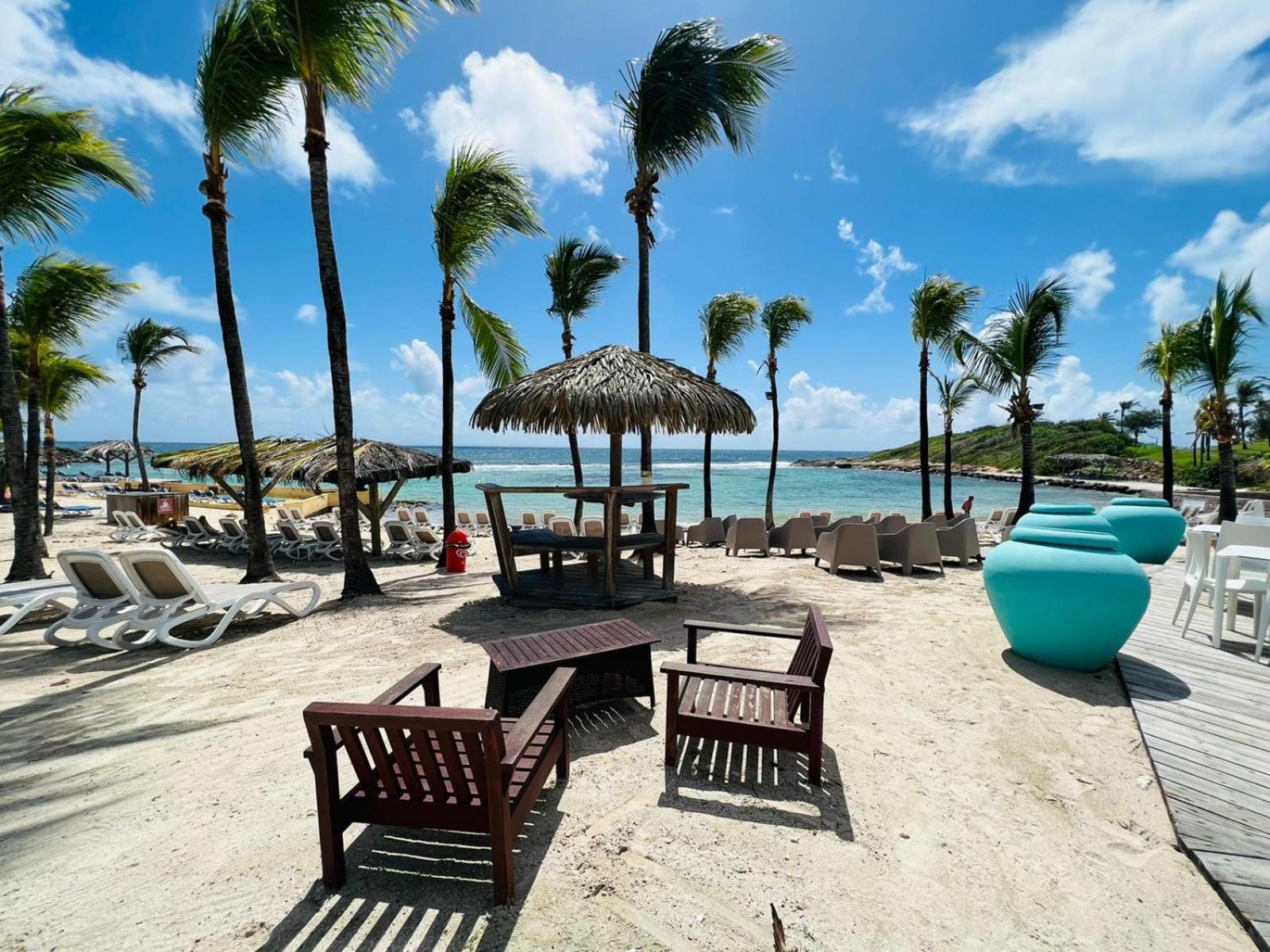 Nouveau Le Ti Merveilleux Du Manganao, Acces Plage Saint-Francois  Exteriör bild